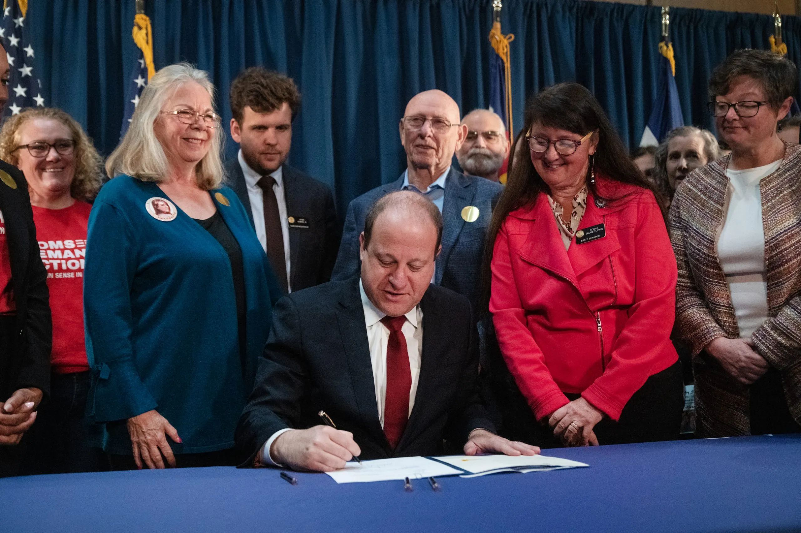 Colorado's Dubious New Gun Law (SB25-003) is Flagrantly Unconstitutional !